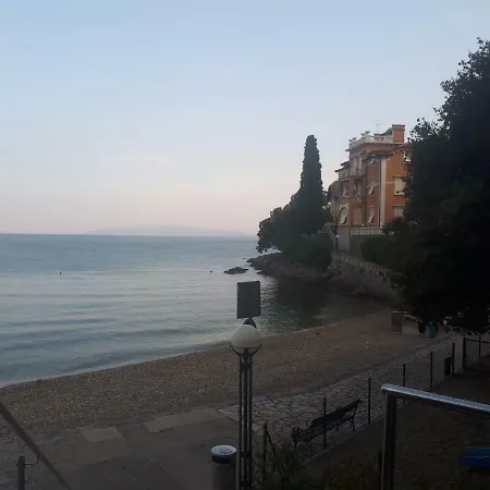 Apartman Roko & Luna *